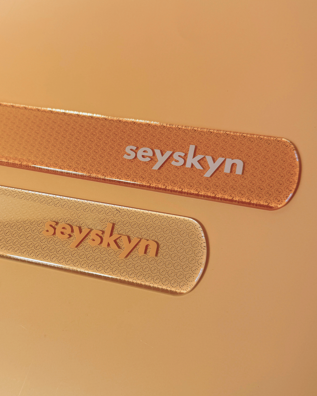 Seyskyn Glass Foot File – Nano Technology for Dry, Cracked Feet
